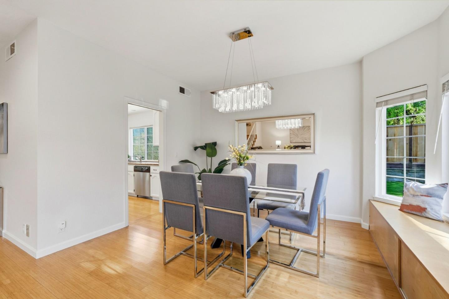 Detail Gallery Image 10 of 44 For 1066 Quail Creek Cir, San Jose,  CA 95120 - 3 Beds | 3 Baths