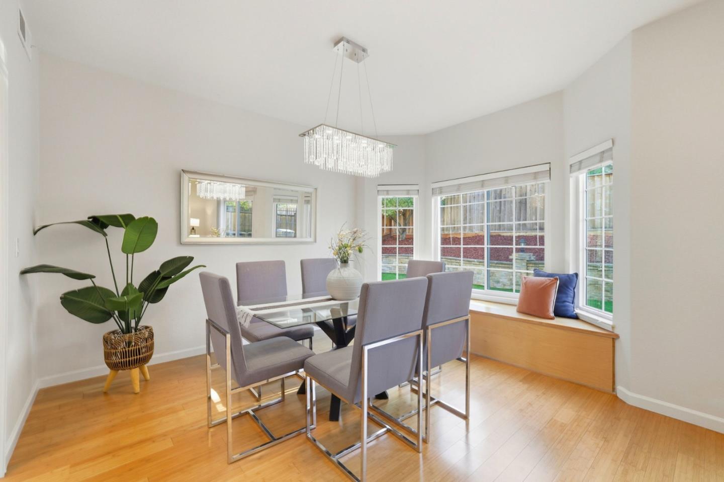 Detail Gallery Image 8 of 44 For 1066 Quail Creek Cir, San Jose,  CA 95120 - 3 Beds | 3 Baths