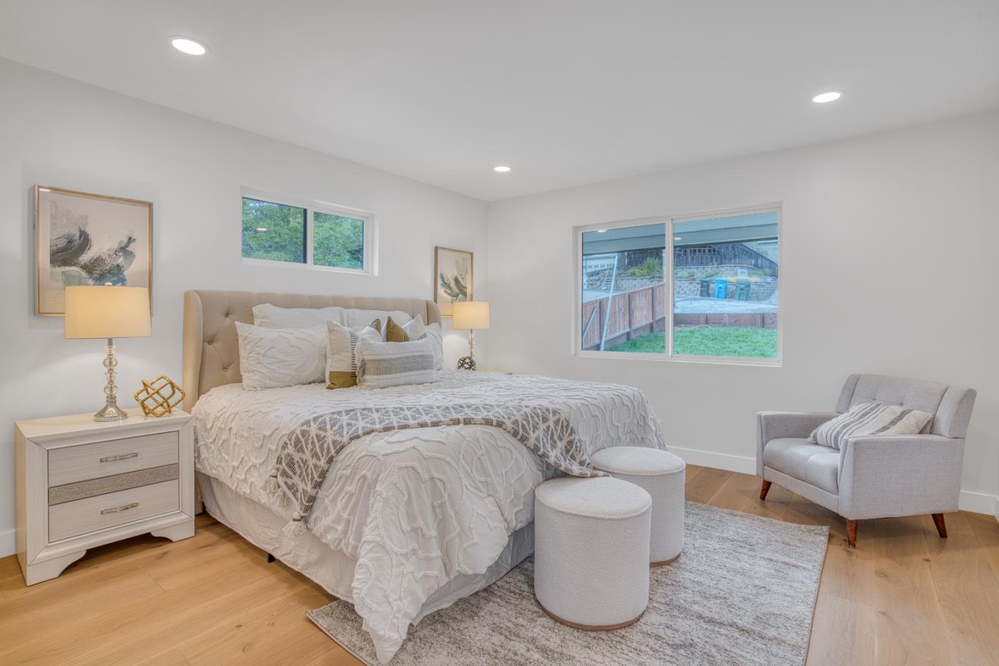 Detail Gallery Image 10 of 29 For 2614 Coronet Blvd, Belmont,  CA 94002 - 4 Beds | 3 Baths