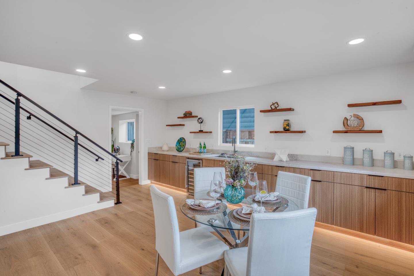 Detail Gallery Image 16 of 29 For 2614 Coronet Blvd, Belmont,  CA 94002 - 4 Beds | 3 Baths