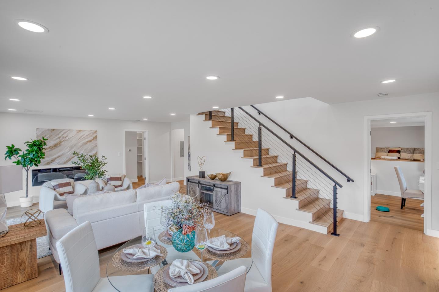 Detail Gallery Image 17 of 29 For 2614 Coronet Blvd, Belmont,  CA 94002 - 4 Beds | 3 Baths