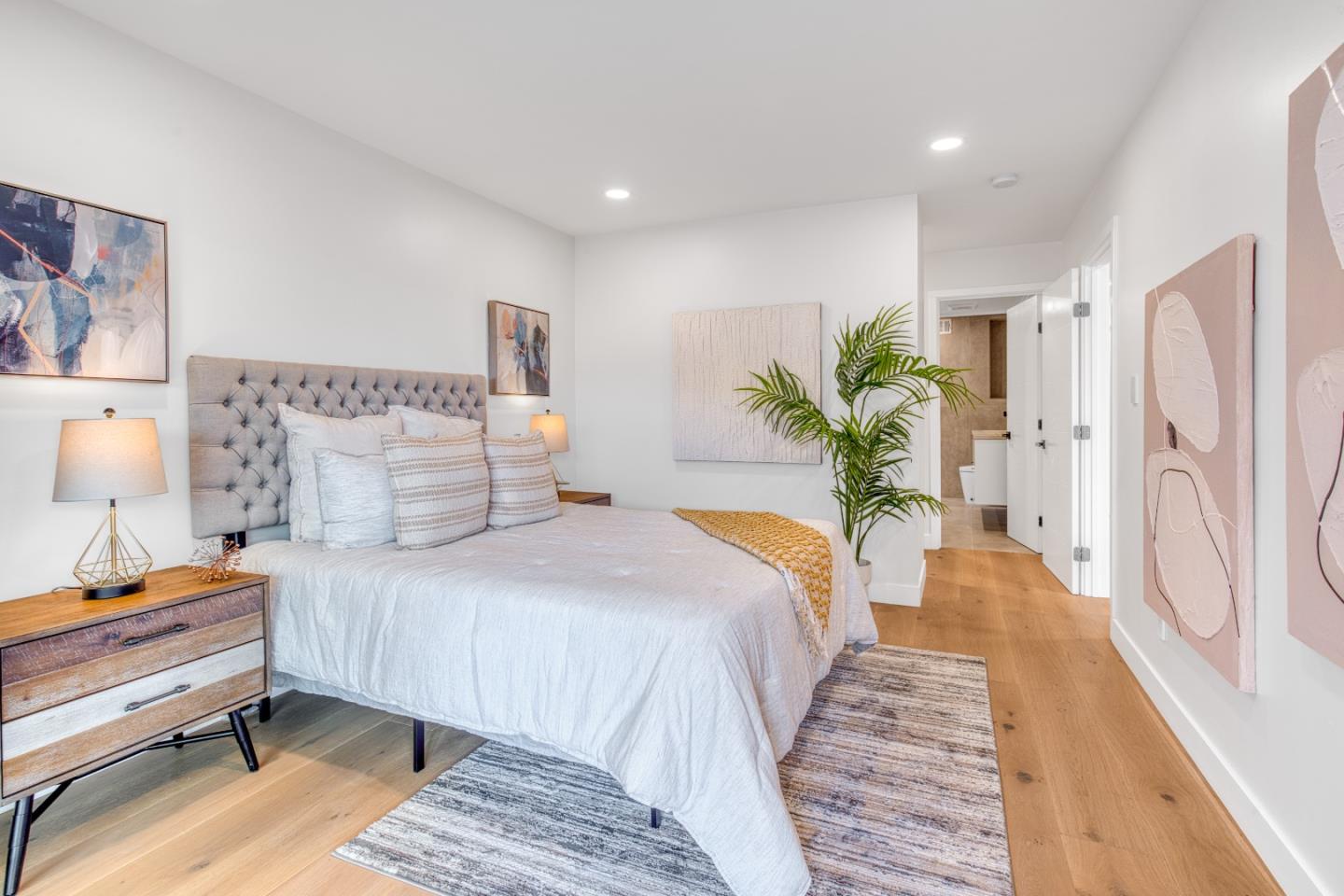 Detail Gallery Image 19 of 29 For 2614 Coronet Blvd, Belmont,  CA 94002 - 4 Beds | 3 Baths