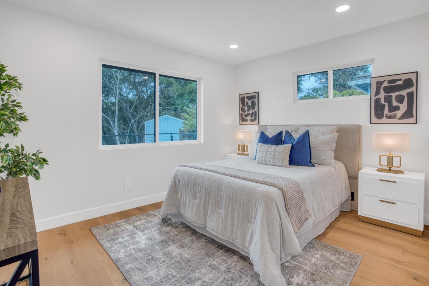 Detail Gallery Image 8 of 29 For 2614 Coronet Blvd, Belmont,  CA 94002 - 4 Beds | 3 Baths