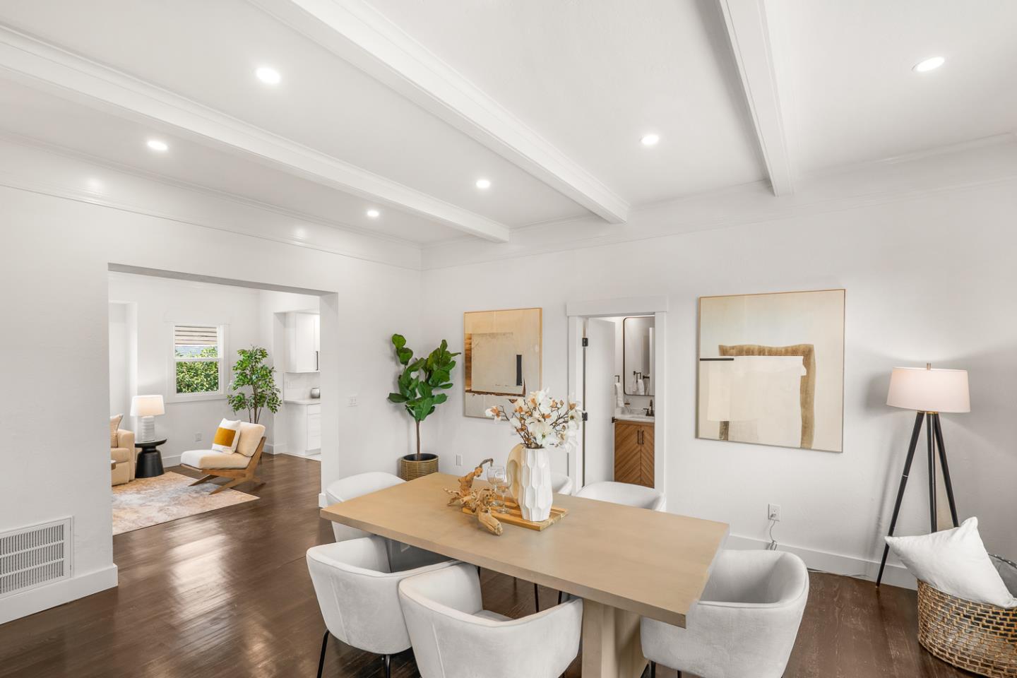 Detail Gallery Image 10 of 74 For 110 Poplar Ave, San Bruno,  CA 94066 - 3 Beds | 3 Baths