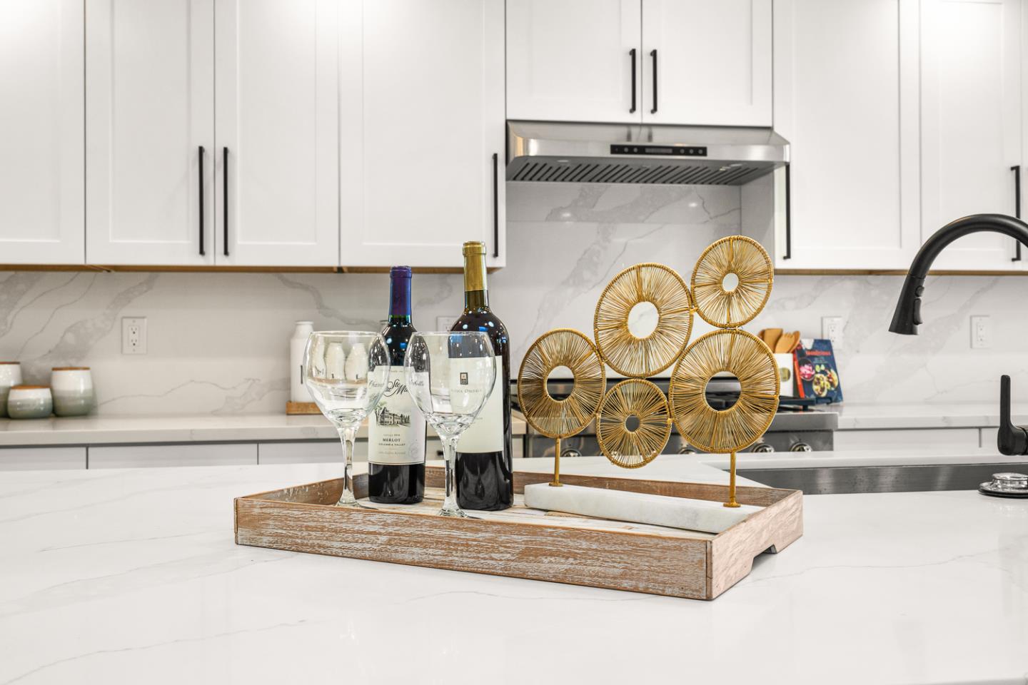 Detail Gallery Image 24 of 74 For 110 Poplar Ave, San Bruno,  CA 94066 - 3 Beds | 3 Baths