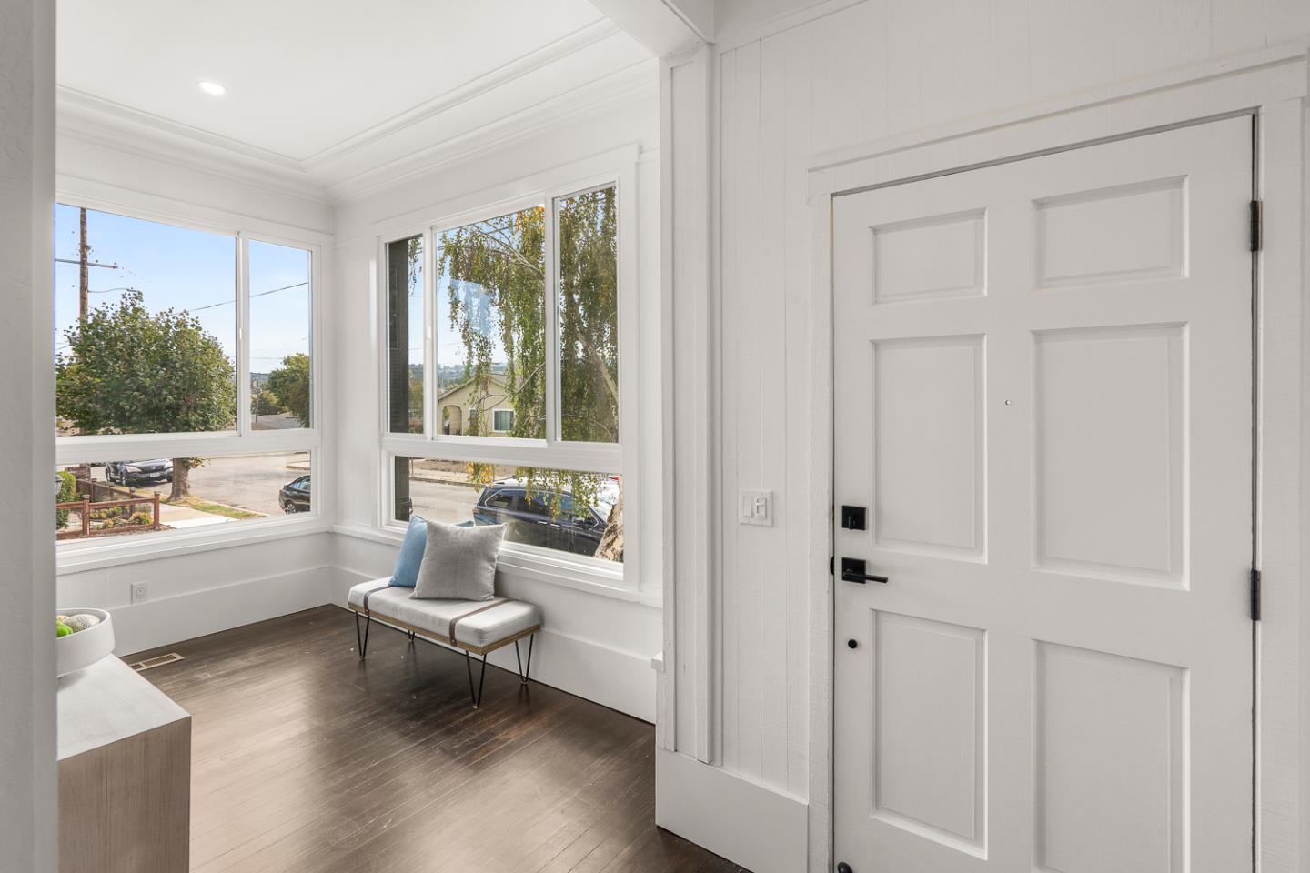 Detail Gallery Image 3 of 74 For 110 Poplar Ave, San Bruno,  CA 94066 - 3 Beds | 3 Baths