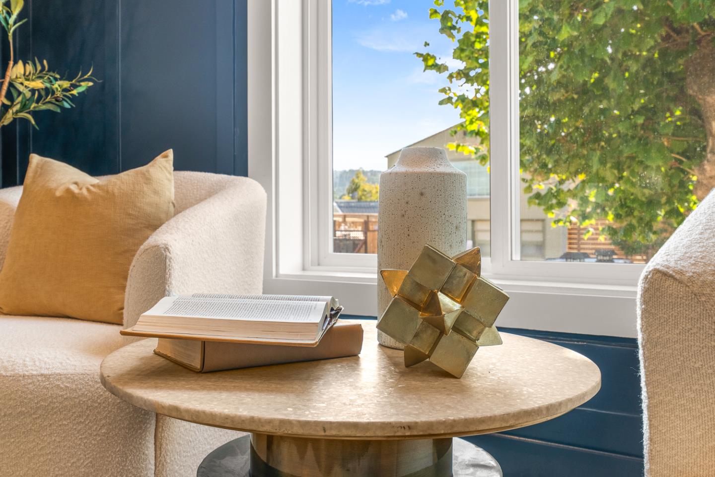 Detail Gallery Image 31 of 74 For 110 Poplar Ave, San Bruno,  CA 94066 - 3 Beds | 3 Baths