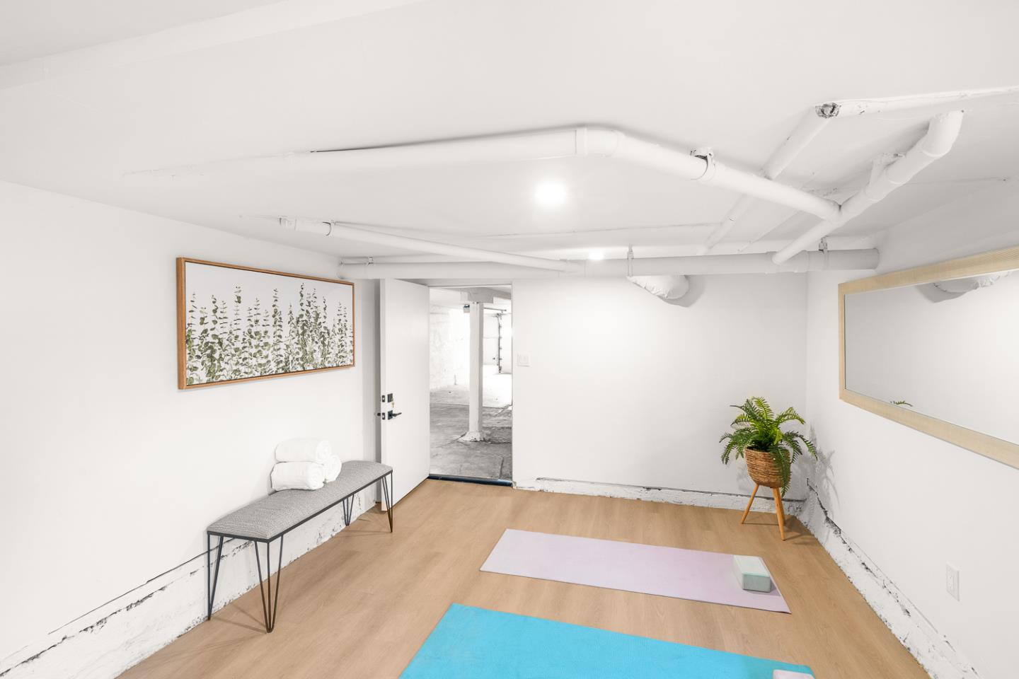 Detail Gallery Image 61 of 74 For 110 Poplar Ave, San Bruno,  CA 94066 - 3 Beds | 3 Baths