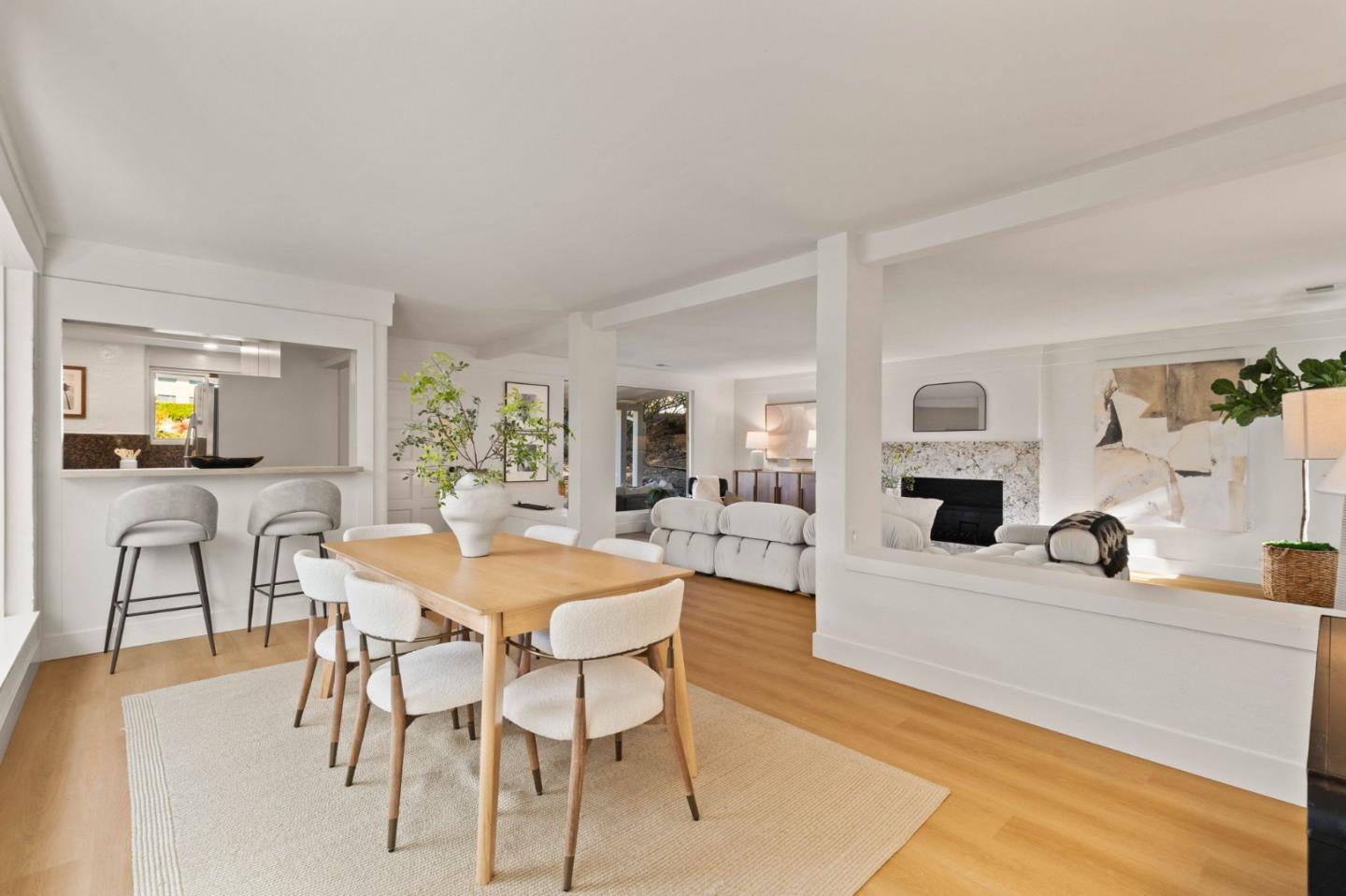 Detail Gallery Image 10 of 36 For 20 Don Ct, Redwood City,  CA 94062 - 4 Beds | 3 Baths