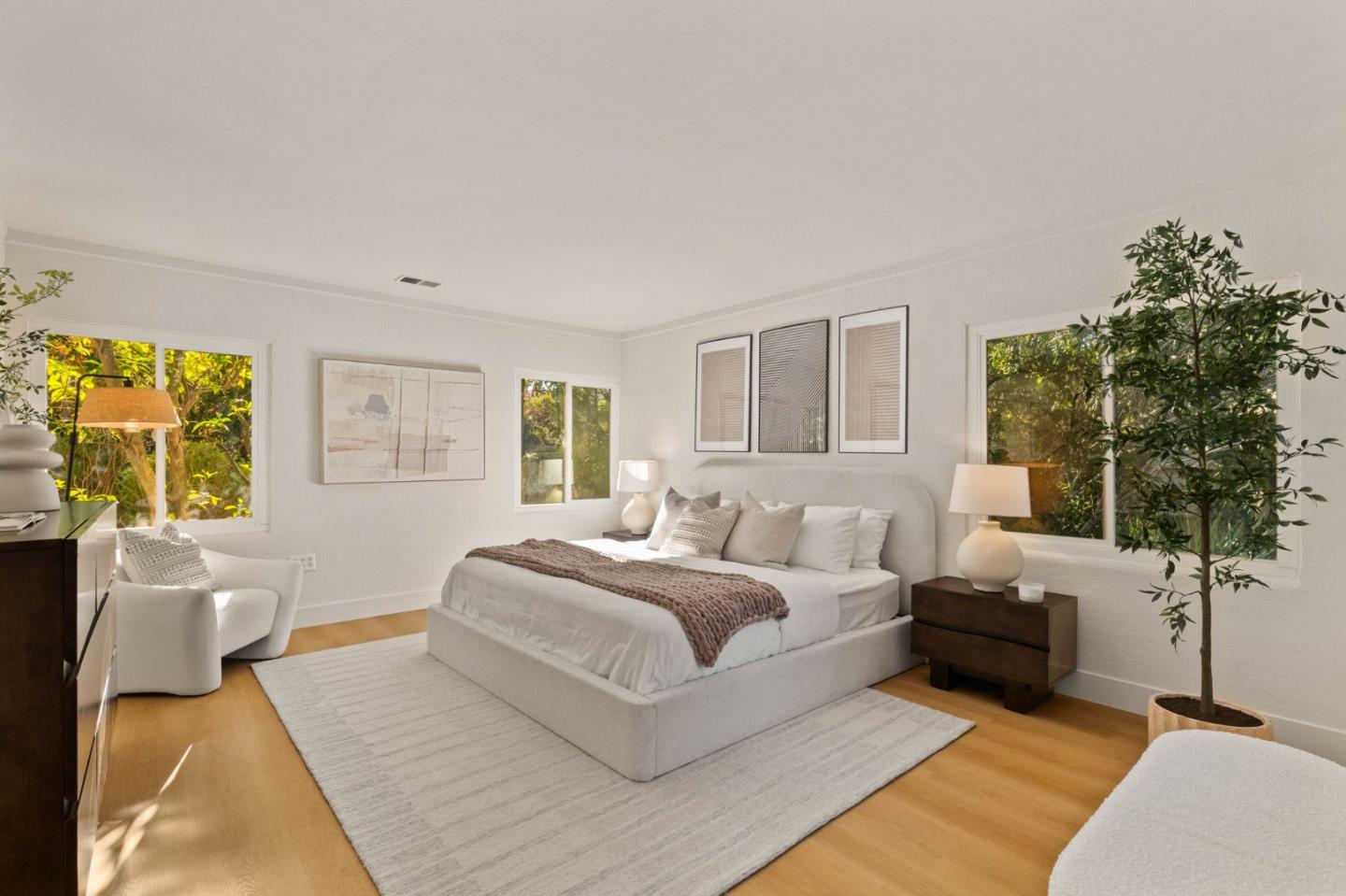 Detail Gallery Image 15 of 36 For 20 Don Ct, Redwood City,  CA 94062 - 4 Beds | 3 Baths