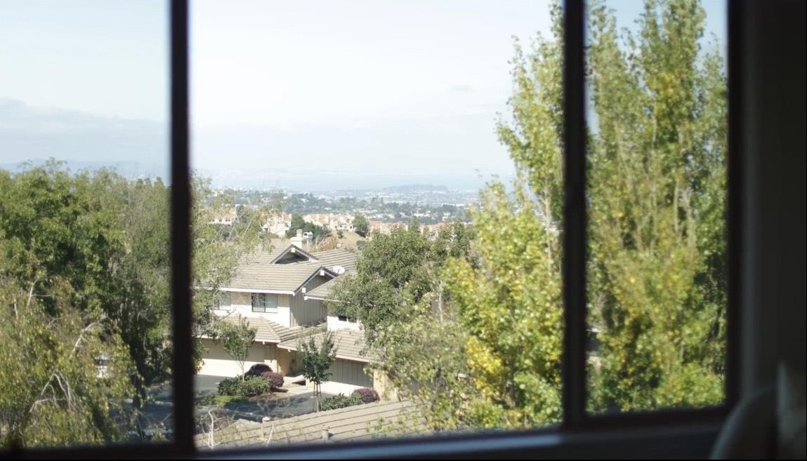 Detail Gallery Image 23 of 57 For 6 Lilly Ln, San Carlos,  CA 94070 - 3 Beds | 2/1 Baths