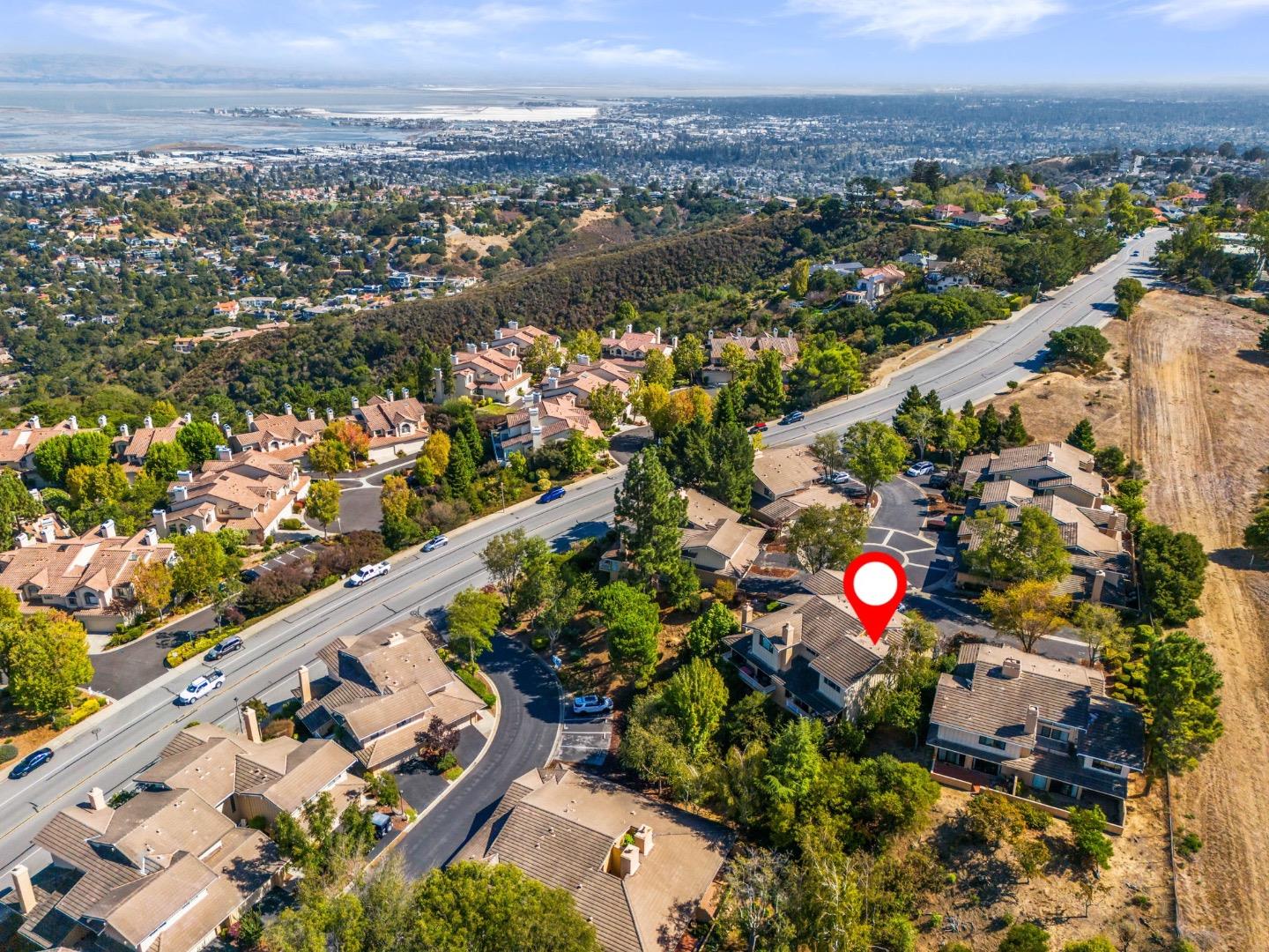 Detail Gallery Image 30 of 57 For 6 Lilly Ln, San Carlos,  CA 94070 - 3 Beds | 2/1 Baths