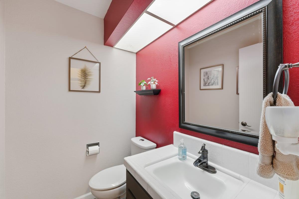 Detail Gallery Image 14 of 25 For 61 Joes Ln, Hollister,  CA 95023 - 2 Beds | 2/1 Baths