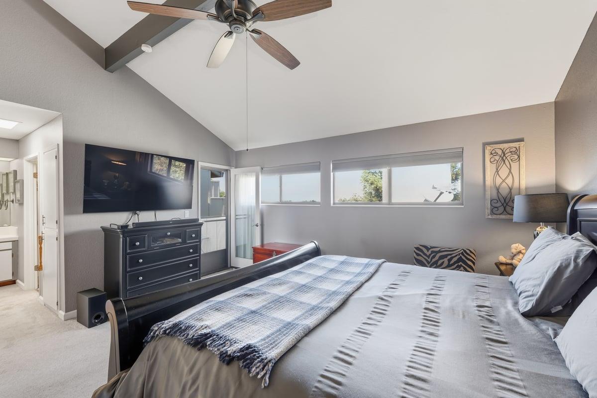 Detail Gallery Image 17 of 25 For 61 Joes Ln, Hollister,  CA 95023 - 2 Beds | 2/1 Baths