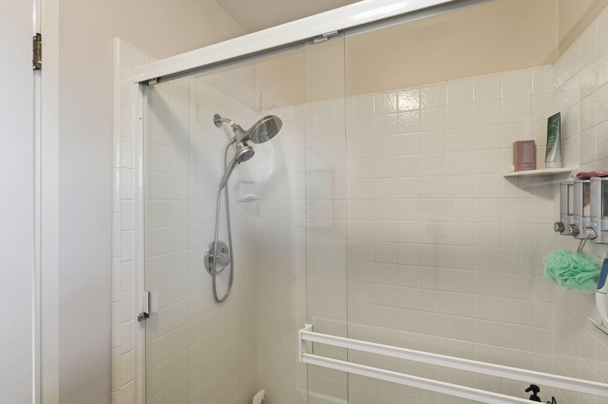 Detail Gallery Image 19 of 25 For 61 Joes Ln, Hollister,  CA 95023 - 2 Beds | 2/1 Baths