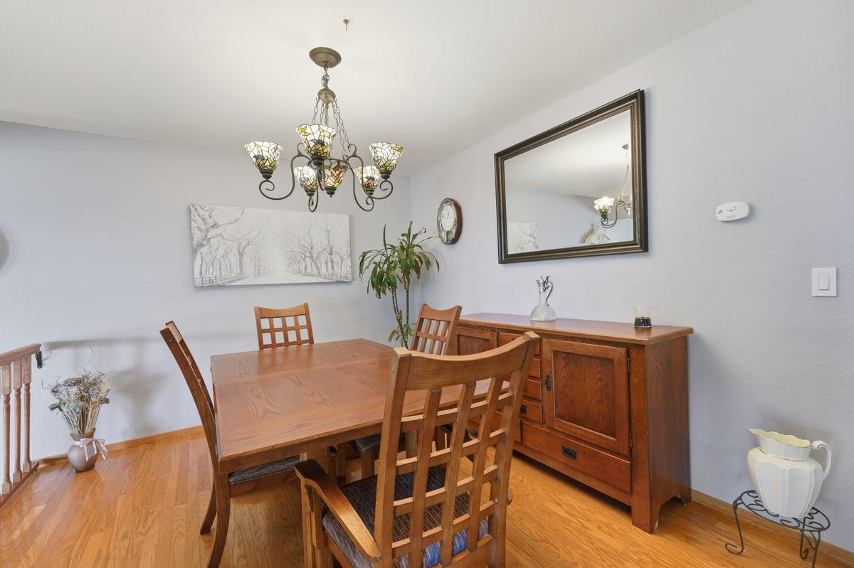 Detail Gallery Image 8 of 25 For 61 Joes Ln, Hollister,  CA 95023 - 2 Beds | 2/1 Baths