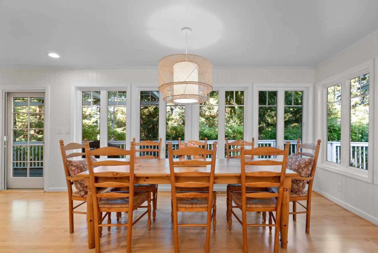 Detail Gallery Image 20 of 95 For 560 Hacienda Dr, Scotts Valley,  CA 95066 - 4 Beds | 3 Baths