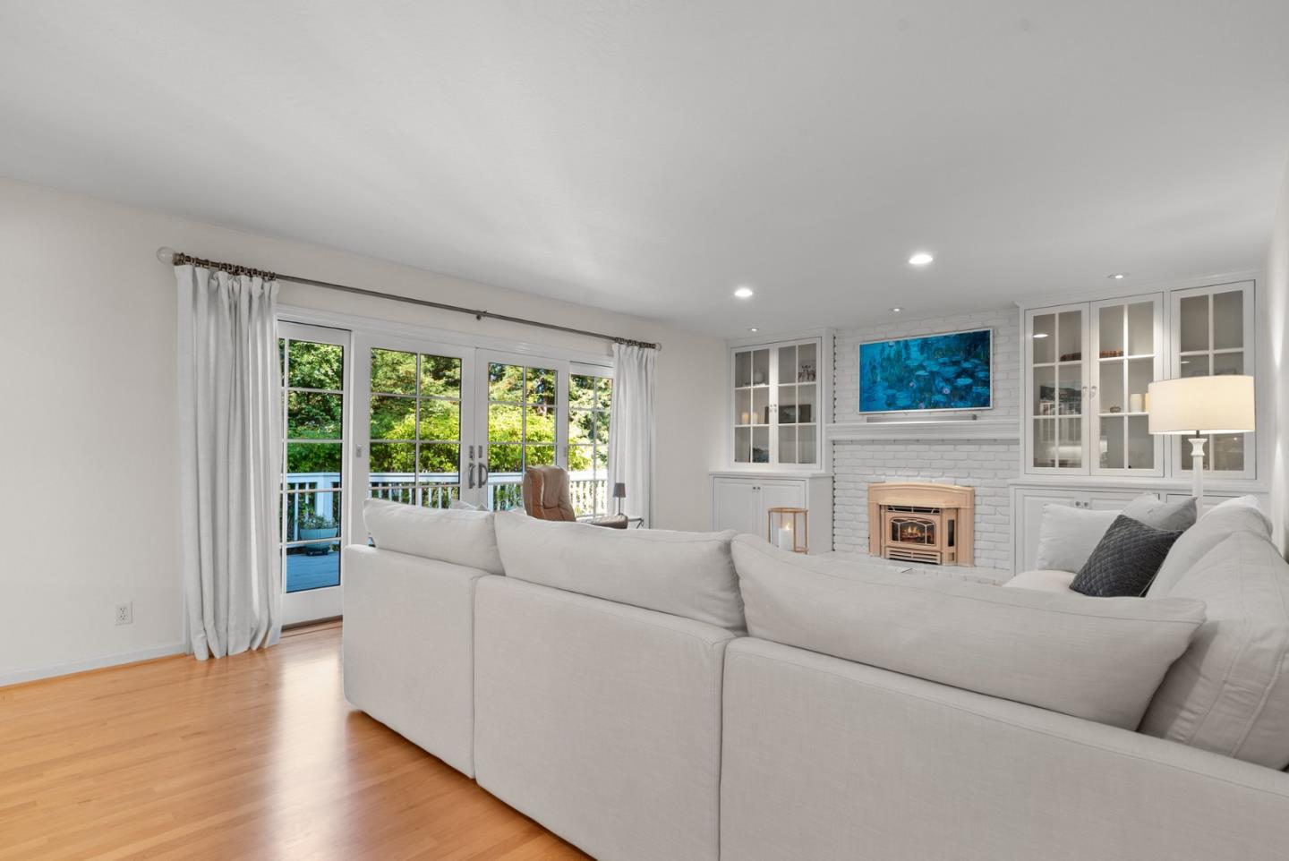 Detail Gallery Image 26 of 95 For 560 Hacienda Dr, Scotts Valley,  CA 95066 - 4 Beds | 3 Baths