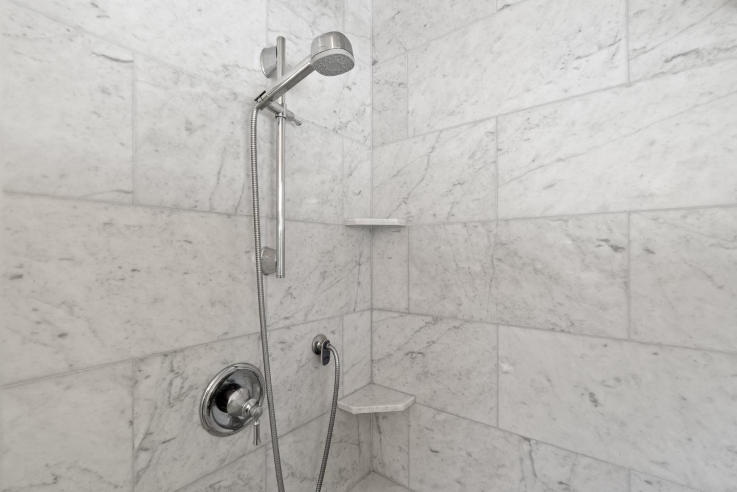 Detail Gallery Image 38 of 95 For 560 Hacienda Dr, Scotts Valley,  CA 95066 - 4 Beds | 3 Baths