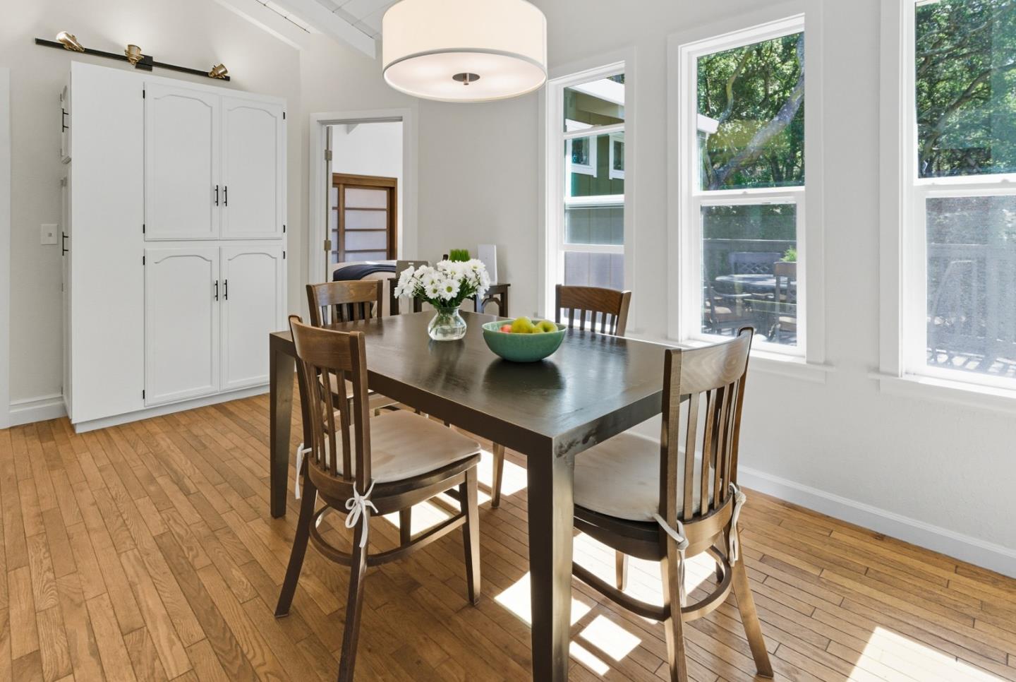 Detail Gallery Image 11 of 52 For 2471 Tuckahoe Ter, Royal Oaks,  CA 95076 - 3 Beds | 2 Baths