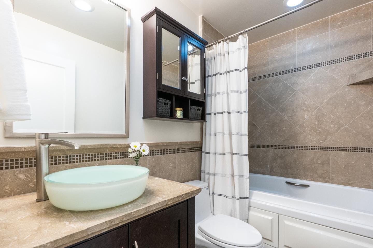 Detail Gallery Image 21 of 52 For 2471 Tuckahoe Ter, Royal Oaks,  CA 95076 - 3 Beds | 2 Baths
