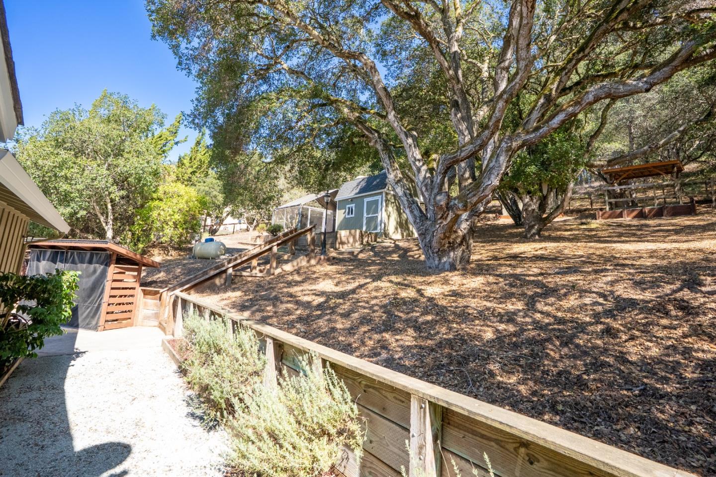 Detail Gallery Image 23 of 52 For 2471 Tuckahoe Ter, Royal Oaks,  CA 95076 - 3 Beds | 2 Baths