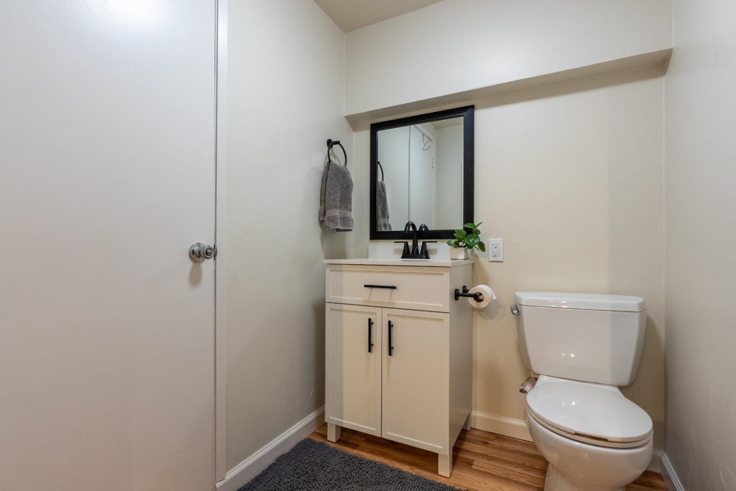 Detail Gallery Image 26 of 52 For 2471 Tuckahoe Ter, Royal Oaks,  CA 95076 - 3 Beds | 2 Baths