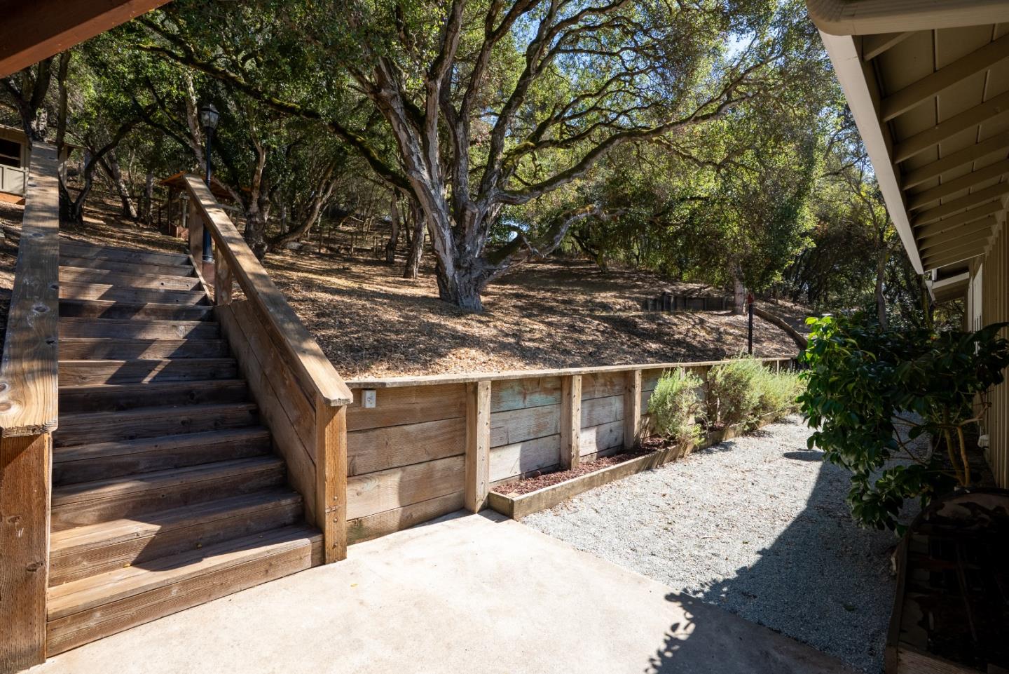 Detail Gallery Image 35 of 52 For 2471 Tuckahoe Ter, Royal Oaks,  CA 95076 - 3 Beds | 2 Baths