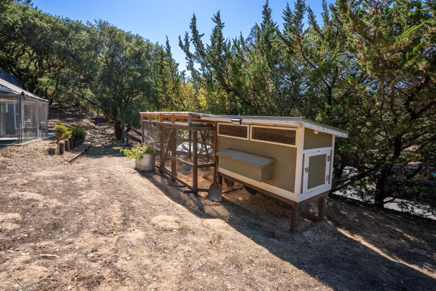 Detail Gallery Image 37 of 52 For 2471 Tuckahoe Ter, Royal Oaks,  CA 95076 - 3 Beds | 2 Baths