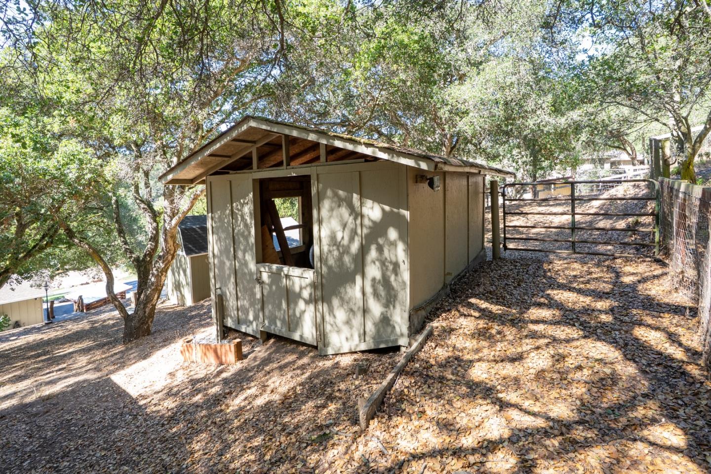 Detail Gallery Image 38 of 52 For 2471 Tuckahoe Ter, Royal Oaks,  CA 95076 - 3 Beds | 2 Baths