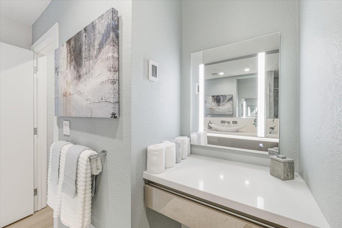 Detail Gallery Image 33 of 41 For 1109 Heather Ln, Pacific Grove,  CA 93950 - 2 Beds | 2 Baths