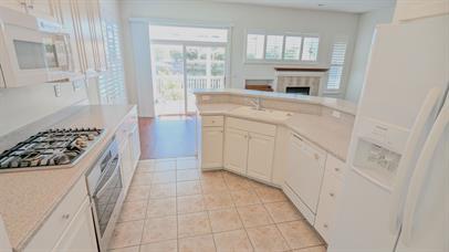 Detail Gallery Image 4 of 19 For 2012 Carignan Way, San Jose,  CA 95135 - 3 Beds | 2 Baths