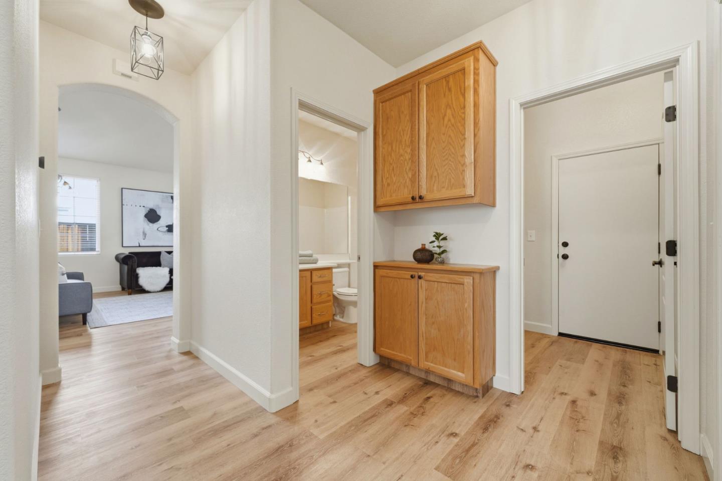 Detail Gallery Image 14 of 45 For 1867 Crater Pl, Tracy,  CA 95304 - 4 Beds | 3 Baths