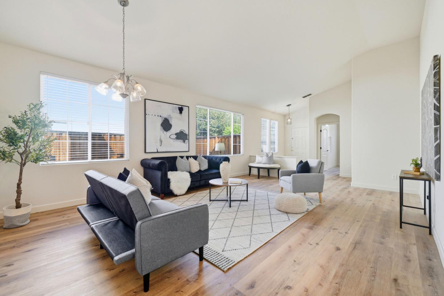 Detail Gallery Image 23 of 45 For 1867 Crater Pl, Tracy,  CA 95304 - 4 Beds | 3 Baths