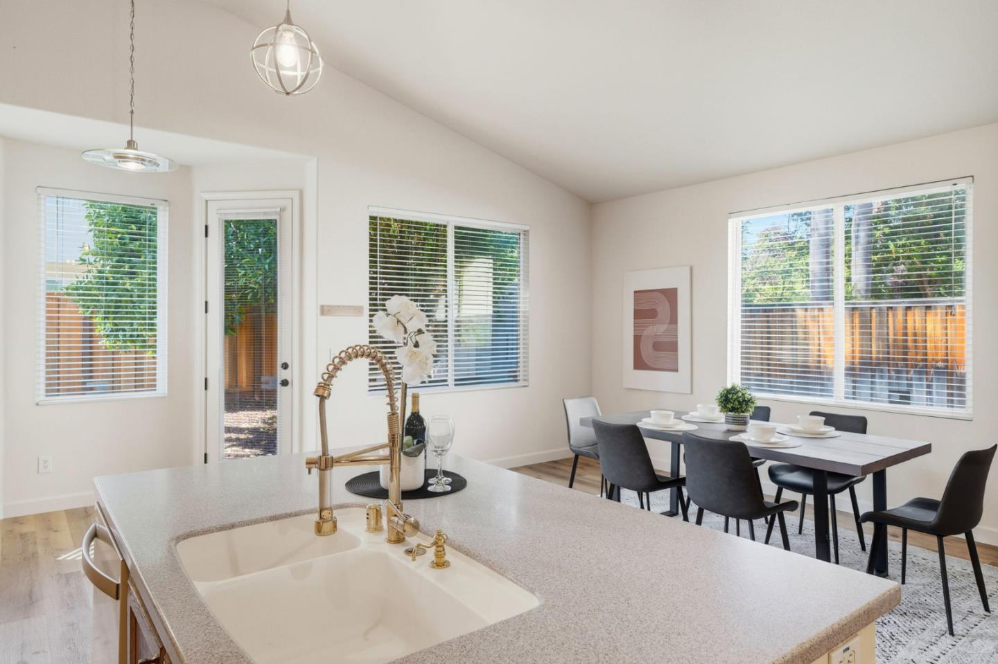 Detail Gallery Image 29 of 45 For 1867 Crater Pl, Tracy,  CA 95304 - 4 Beds | 3 Baths