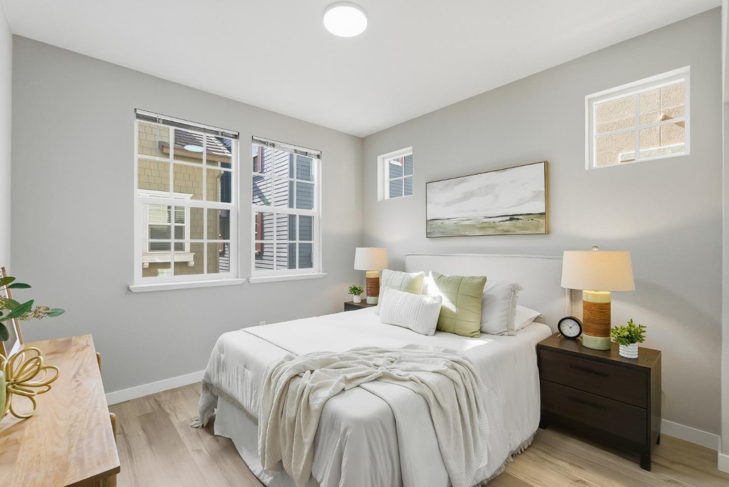 Detail Gallery Image 23 of 52 For 3400 Pyramid Way, Mountain View,  CA 94043 - 4 Beds | 4 Baths