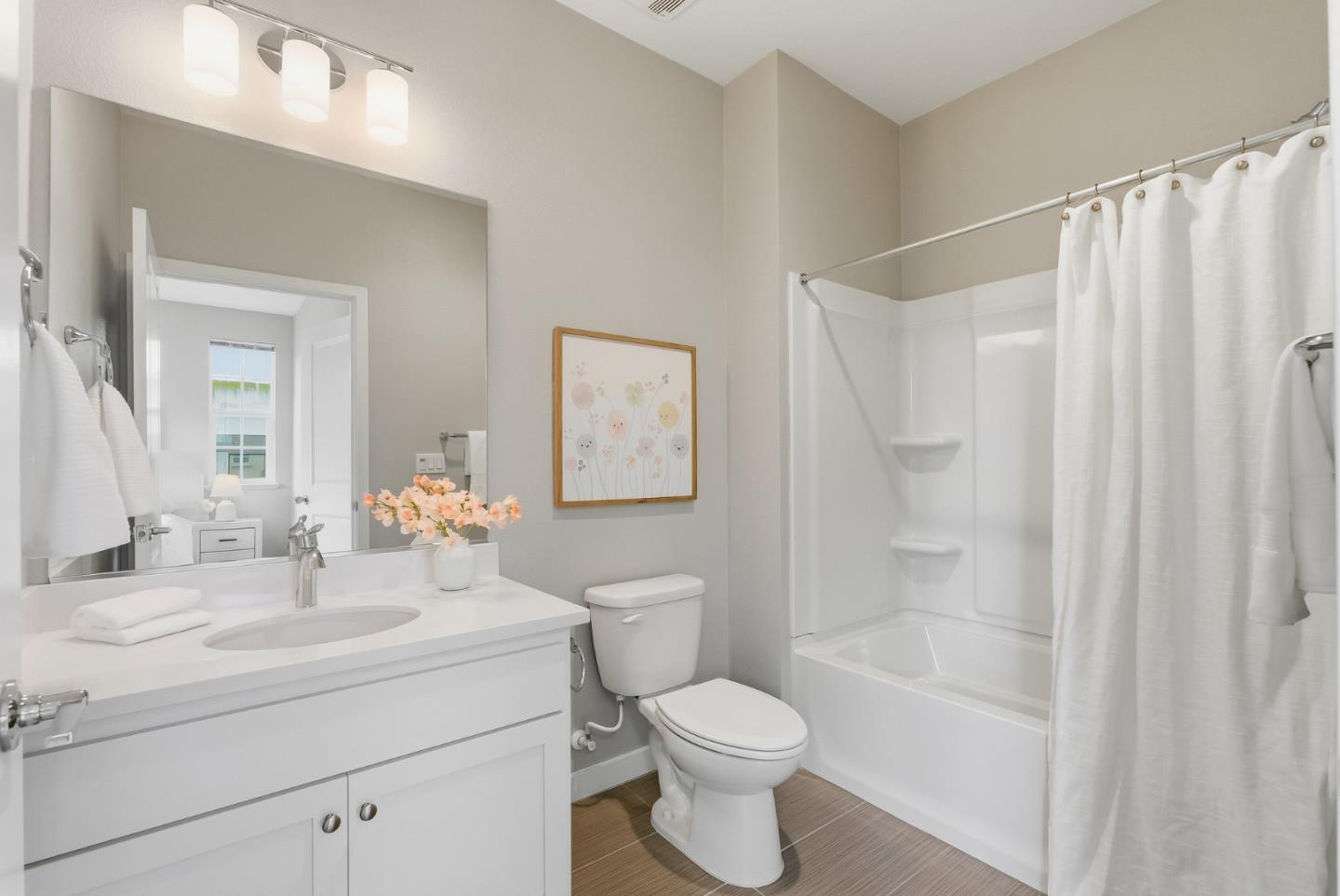 Detail Gallery Image 33 of 52 For 3400 Pyramid Way, Mountain View,  CA 94043 - 4 Beds | 4 Baths