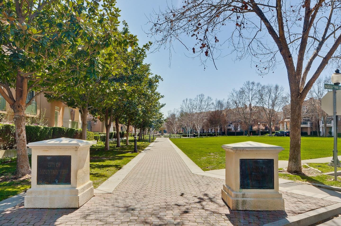 Detail Gallery Image 45 of 52 For 3400 Pyramid Way, Mountain View,  CA 94043 - 4 Beds | 4 Baths