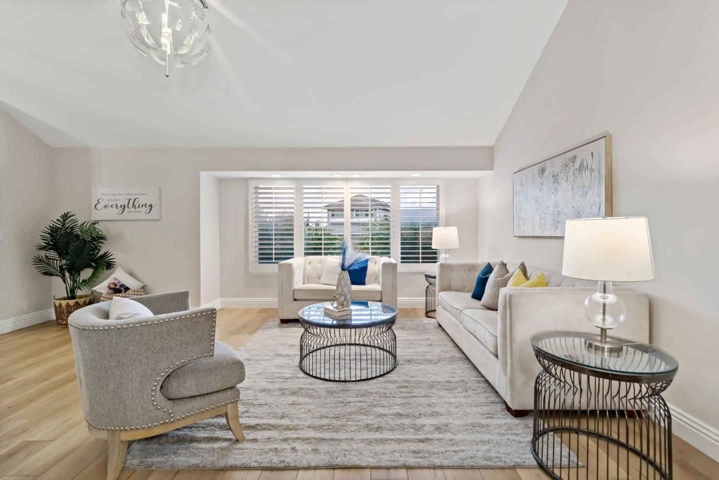 Detail Gallery Image 12 of 64 For 17716 Columbia Dr, Castro Valley,  CA 94552 - 4 Beds | 2/1 Baths