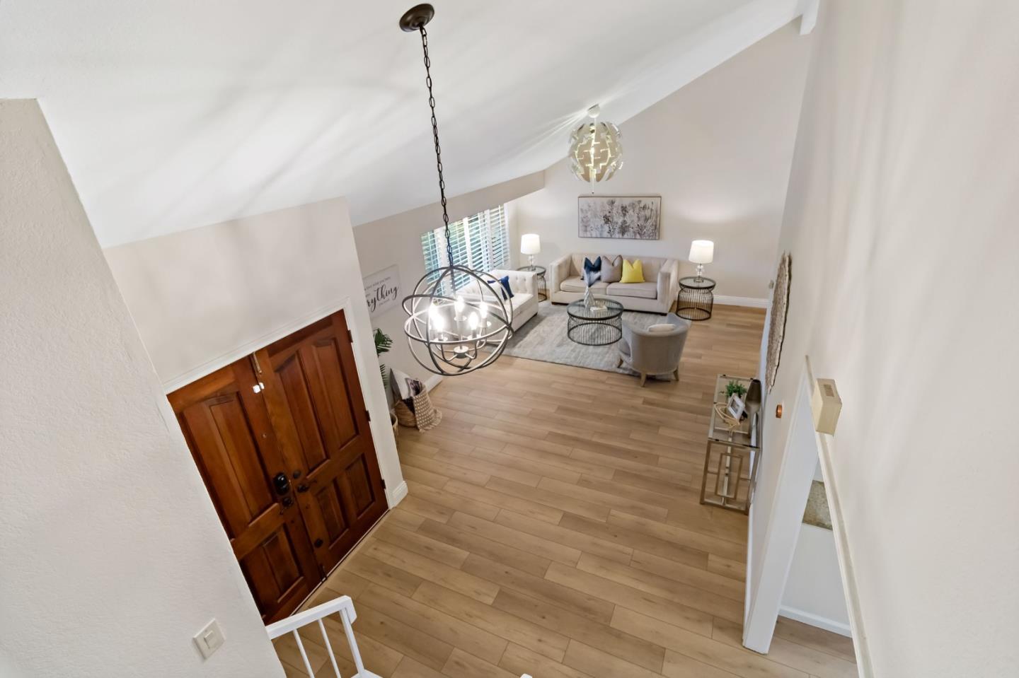 Detail Gallery Image 27 of 64 For 17716 Columbia Dr, Castro Valley,  CA 94552 - 4 Beds | 2/1 Baths