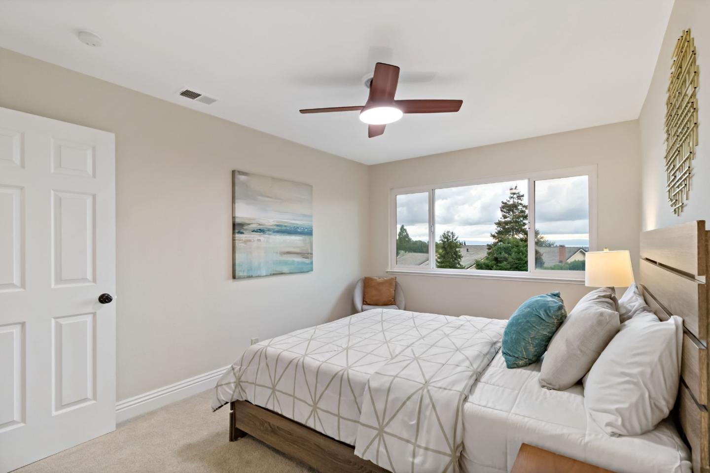 Detail Gallery Image 36 of 64 For 17716 Columbia Dr, Castro Valley,  CA 94552 - 4 Beds | 2/1 Baths