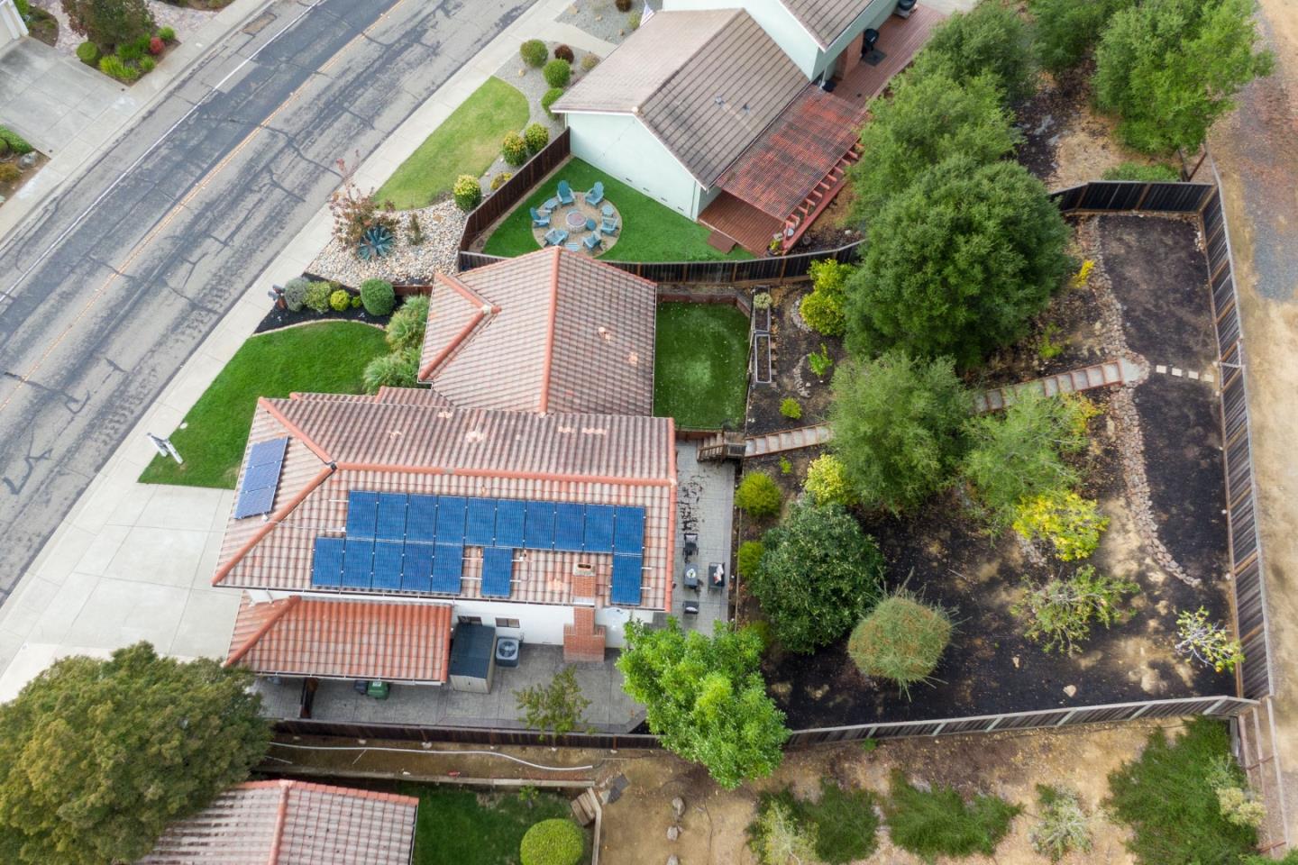 Detail Gallery Image 59 of 64 For 17716 Columbia Dr, Castro Valley,  CA 94552 - 4 Beds | 2/1 Baths