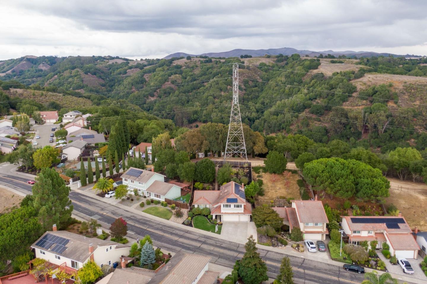 Detail Gallery Image 63 of 64 For 17716 Columbia Dr, Castro Valley,  CA 94552 - 4 Beds | 2/1 Baths