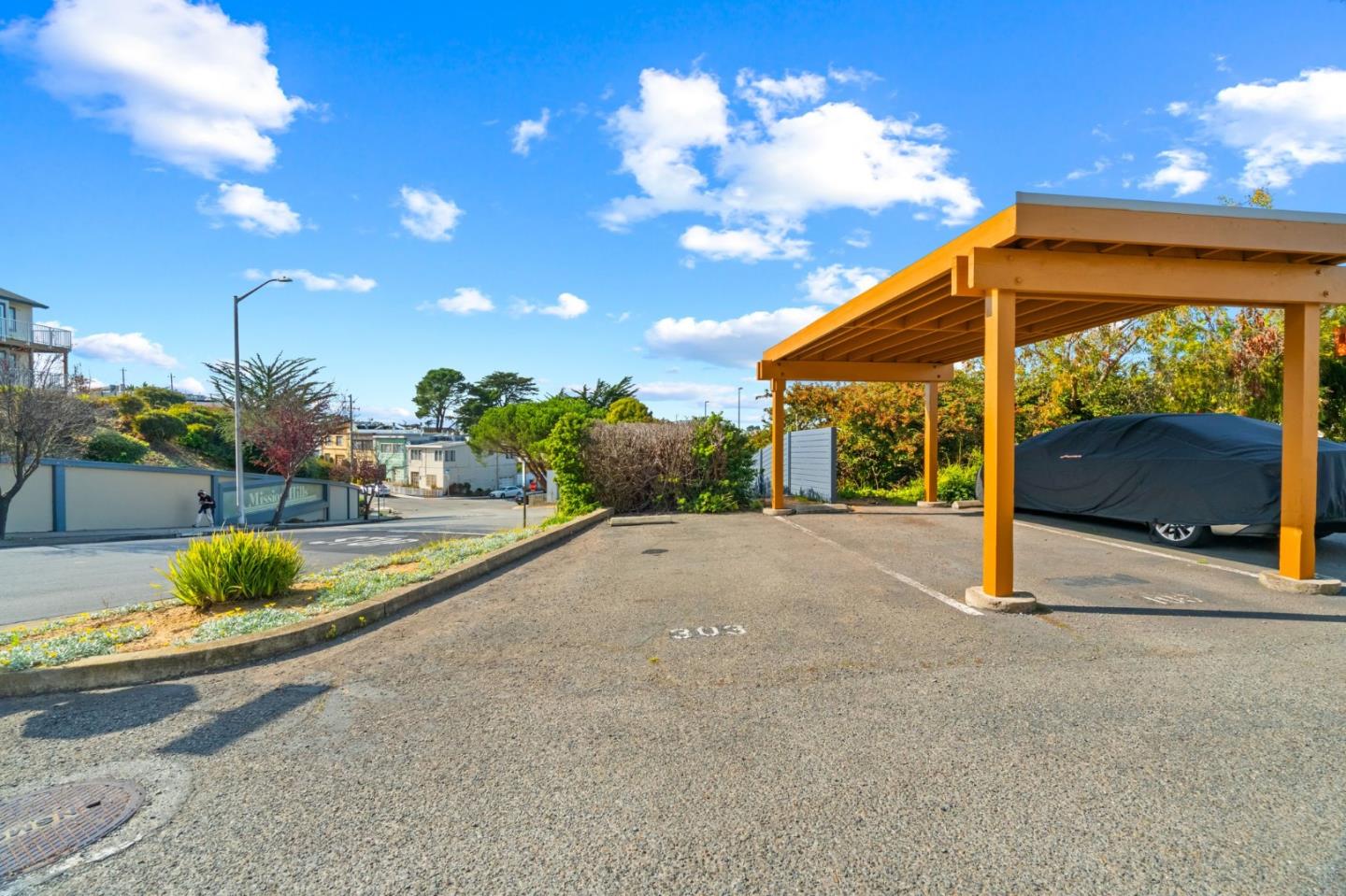 Detail Gallery Image 28 of 34 For 1003 San Antonio Cir #303,  Daly City,  CA 94014 - 2 Beds | 1 Baths