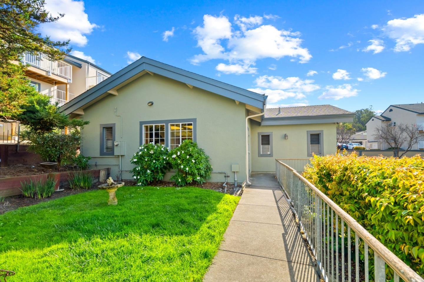 Detail Gallery Image 32 of 34 For 1003 San Antonio Cir #303,  Daly City,  CA 94014 - 2 Beds | 1 Baths