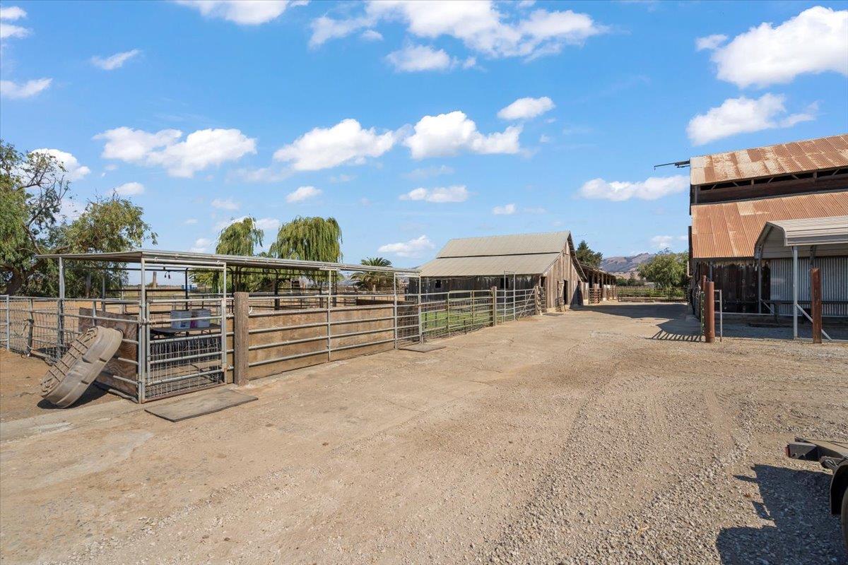 Detail Gallery Image 20 of 63 For 2675 Pacheco Pass Hwy, Gilroy,  CA 95020 - – Beds | – Baths