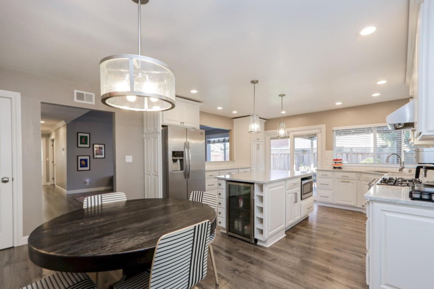 Detail Gallery Image 15 of 50 For 472 Meadow Dale Ct, San Jose,  CA 95136 - 3 Beds | 2 Baths