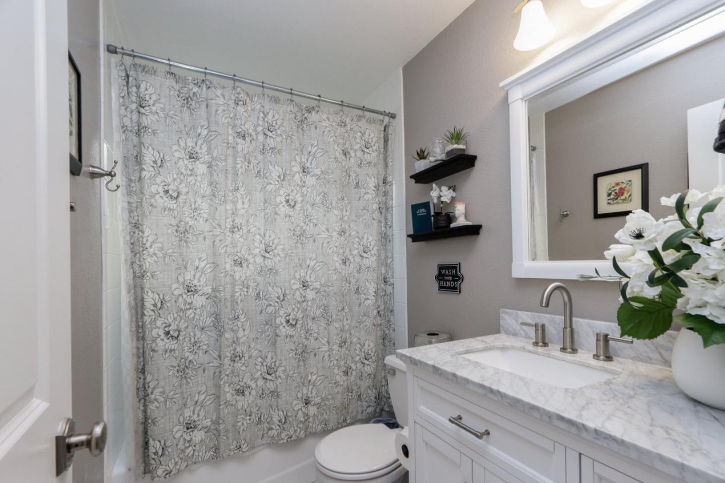 Detail Gallery Image 22 of 50 For 472 Meadow Dale Ct, San Jose,  CA 95136 - 3 Beds | 2 Baths