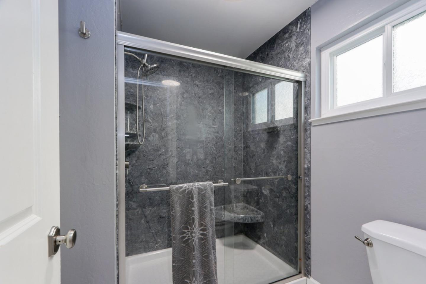 Detail Gallery Image 27 of 50 For 472 Meadow Dale Ct, San Jose,  CA 95136 - 3 Beds | 2 Baths