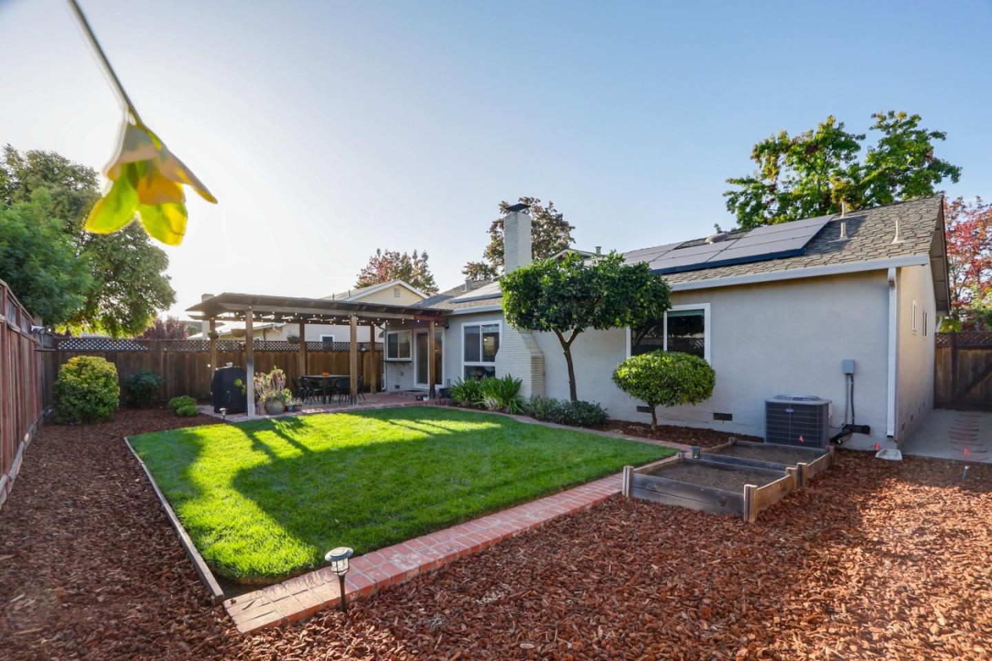 Detail Gallery Image 39 of 50 For 472 Meadow Dale Ct, San Jose,  CA 95136 - 3 Beds | 2 Baths